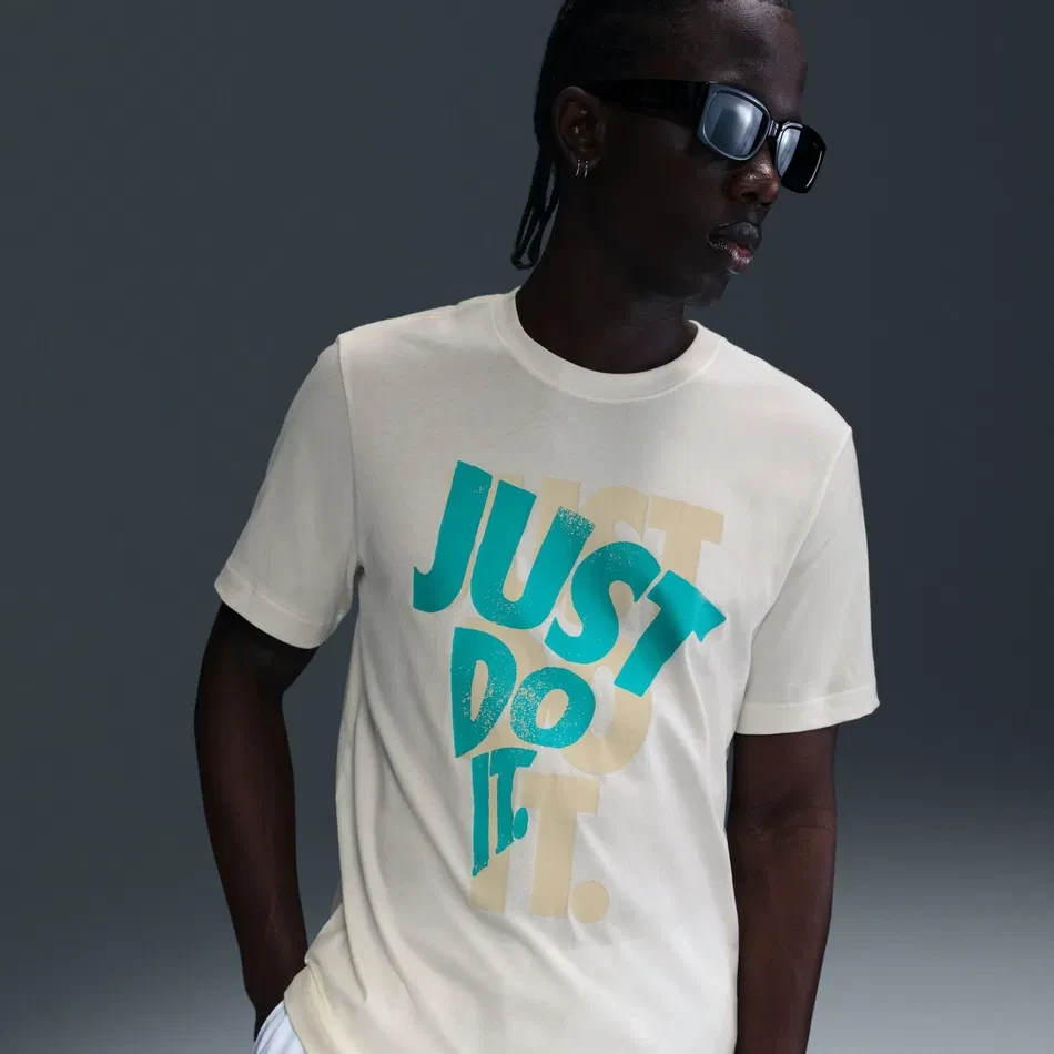Футболка чоловіча Nike T-Shirt Con Logo Uomo Beige (HJ0554-133) — фото 1
