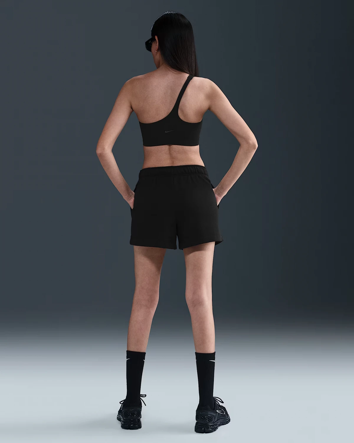 Шорти жіночі Nike Sportswear Club Fleece Graphic Shorts (HJ1282-010) — фото 3