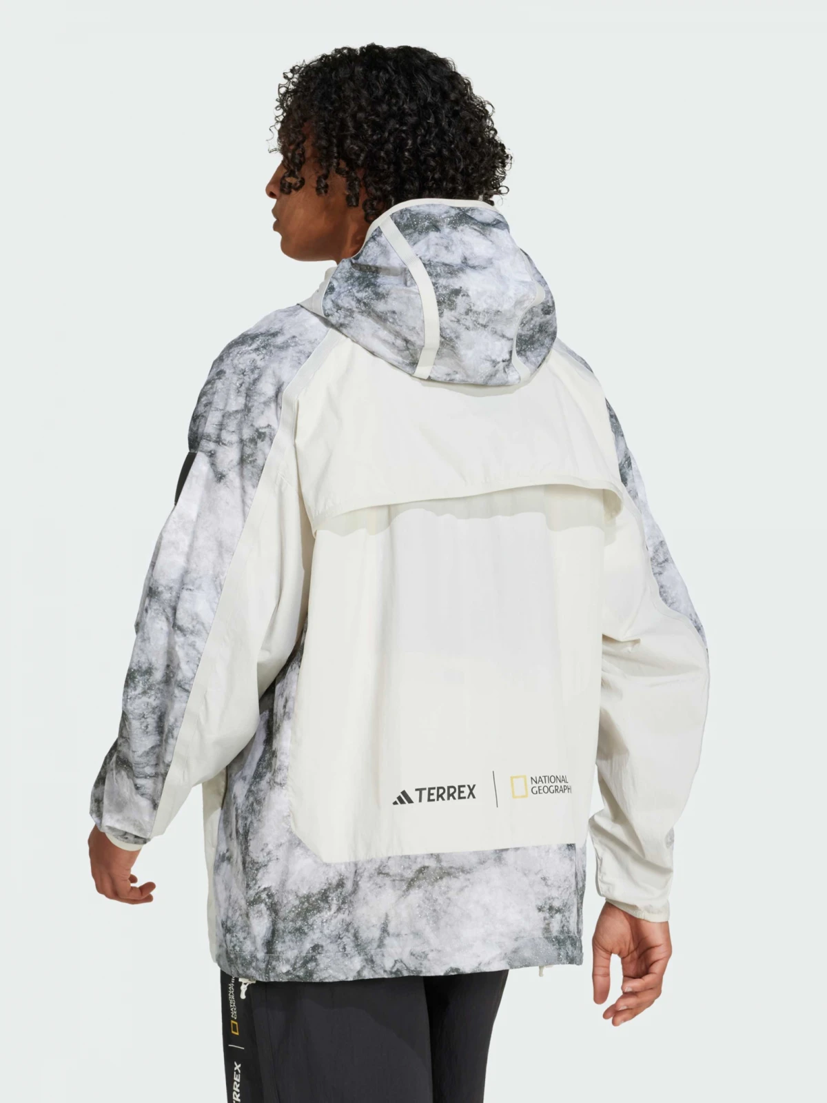 Вітровка чоловіча Adidas Nat Geo Wind.Rdy (JD5838) — фото 4