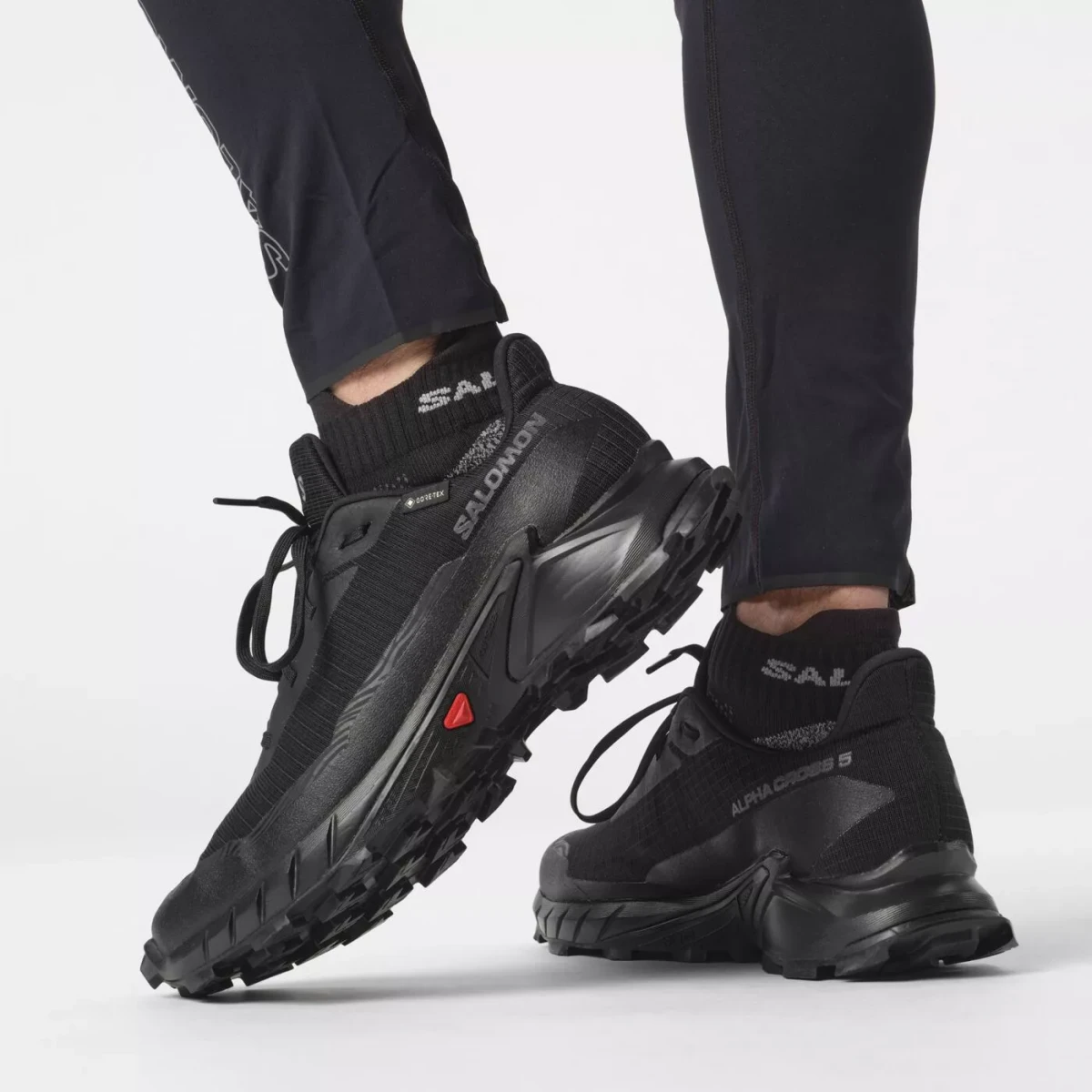 Кросівки чоловічі Salomon Alphacross 5 Gore-Tex (L47307500) — фото 9