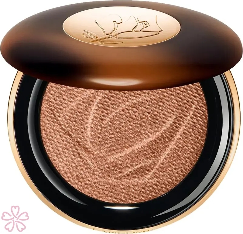 Хайлайтер для лица с эффектом сияния Lancome Teint Idole Ultra Wear C.E. Skin Transforming Highlighter 10 г 03 Deep Glow — фото 2