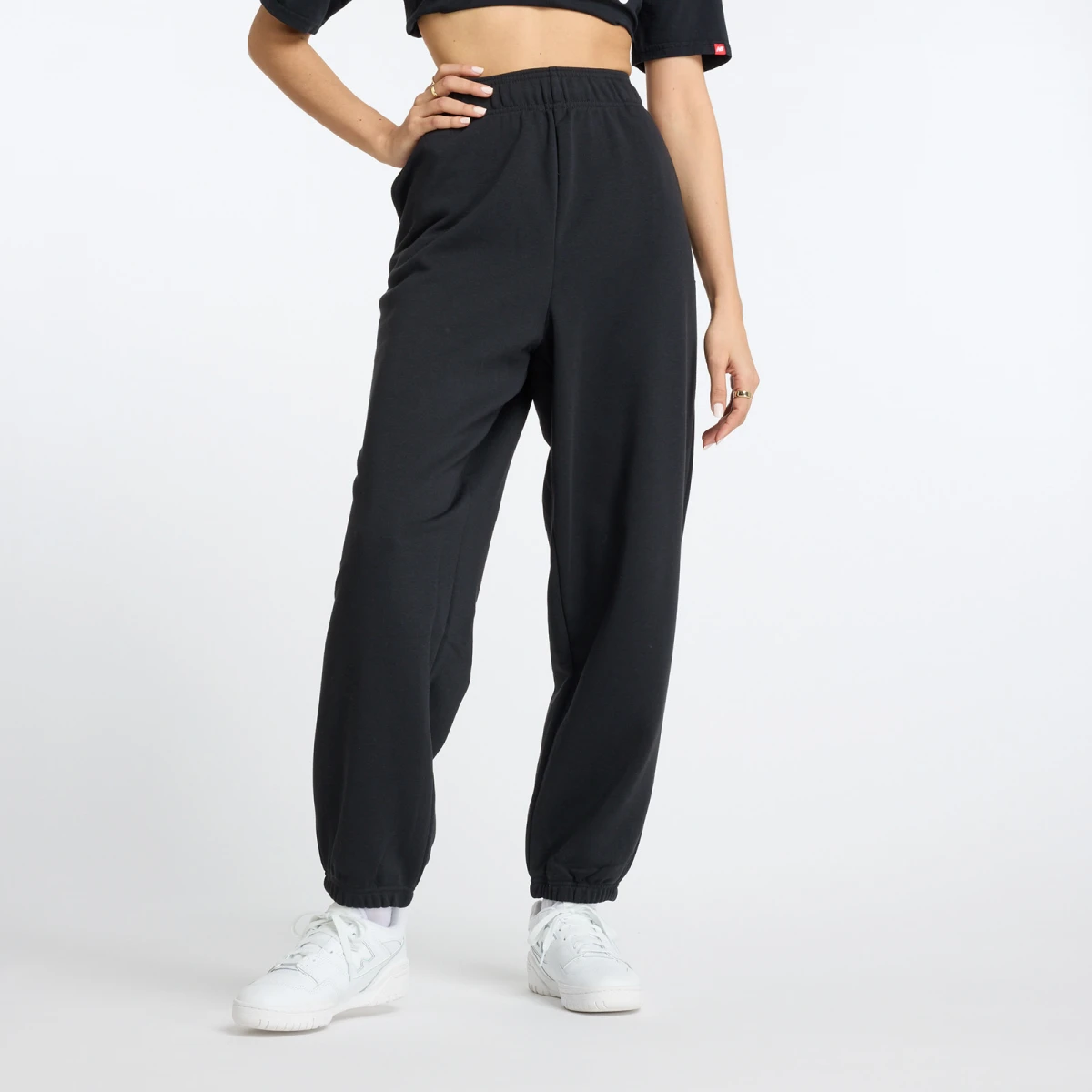 Брюки жіночі New Balance Pants Black (WP41500BK) — фото 1