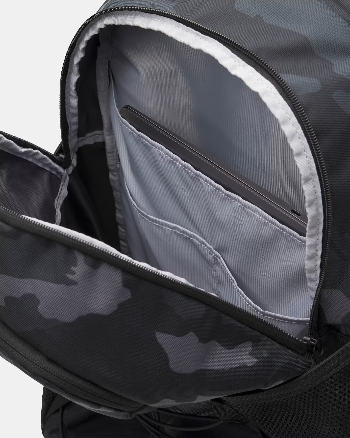 Рюкзак UA Hustle Sport 6.0 Backpack 26L — фото 5
