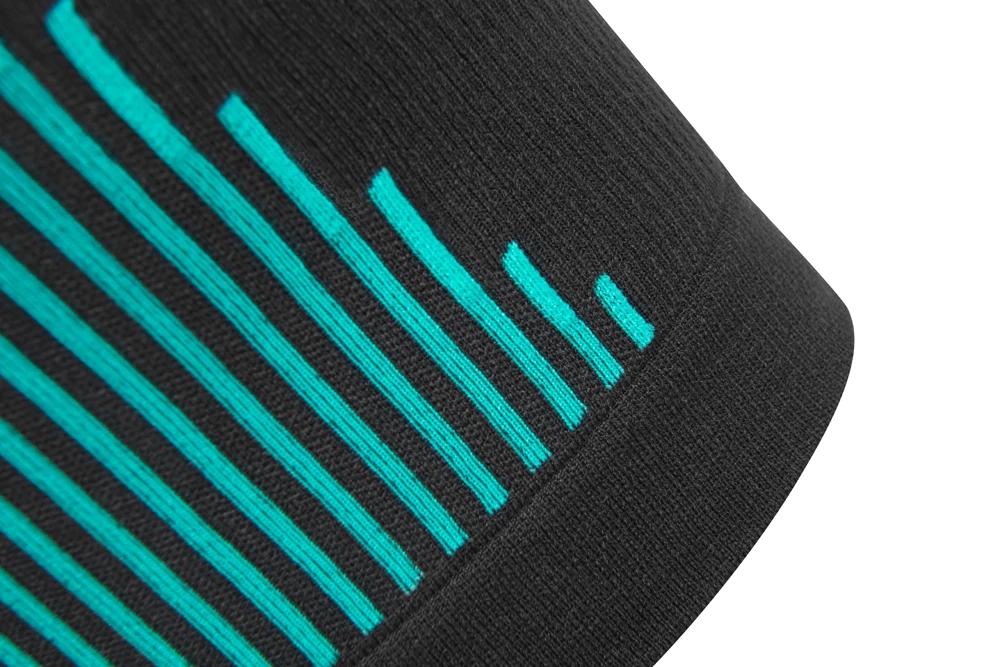 Фіксатор стегна Reebok Knitted Compression Thigh Sleeve (RRSL-15534) — фото 10