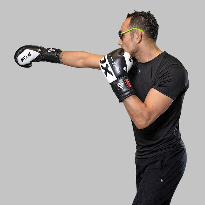 Боксерські рукавиці RDX F4 Boxing Sparring Gloves Hook&Loop WHITE/BLACK 12 унцій (капа у комплекті) — фото 7
