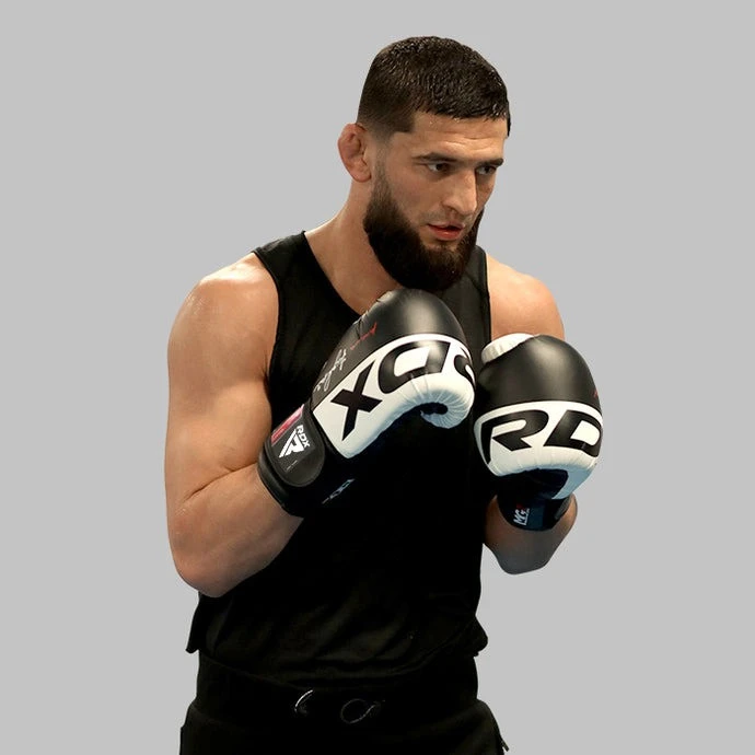 Боксерські рукавиці RDX F4 Boxing Sparring Gloves Hook&Loop WHITE/BLACK 12 унцій (капа у комплекті) — фото 8