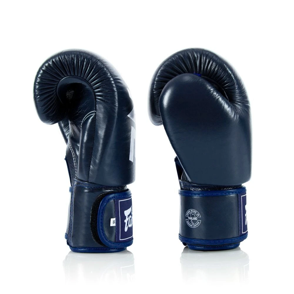 Боксерські рукавиці Fairtex BGV1-ONE (натуральна шкіра) Blue 10 унцій (бинти в комплекті) — фото 9