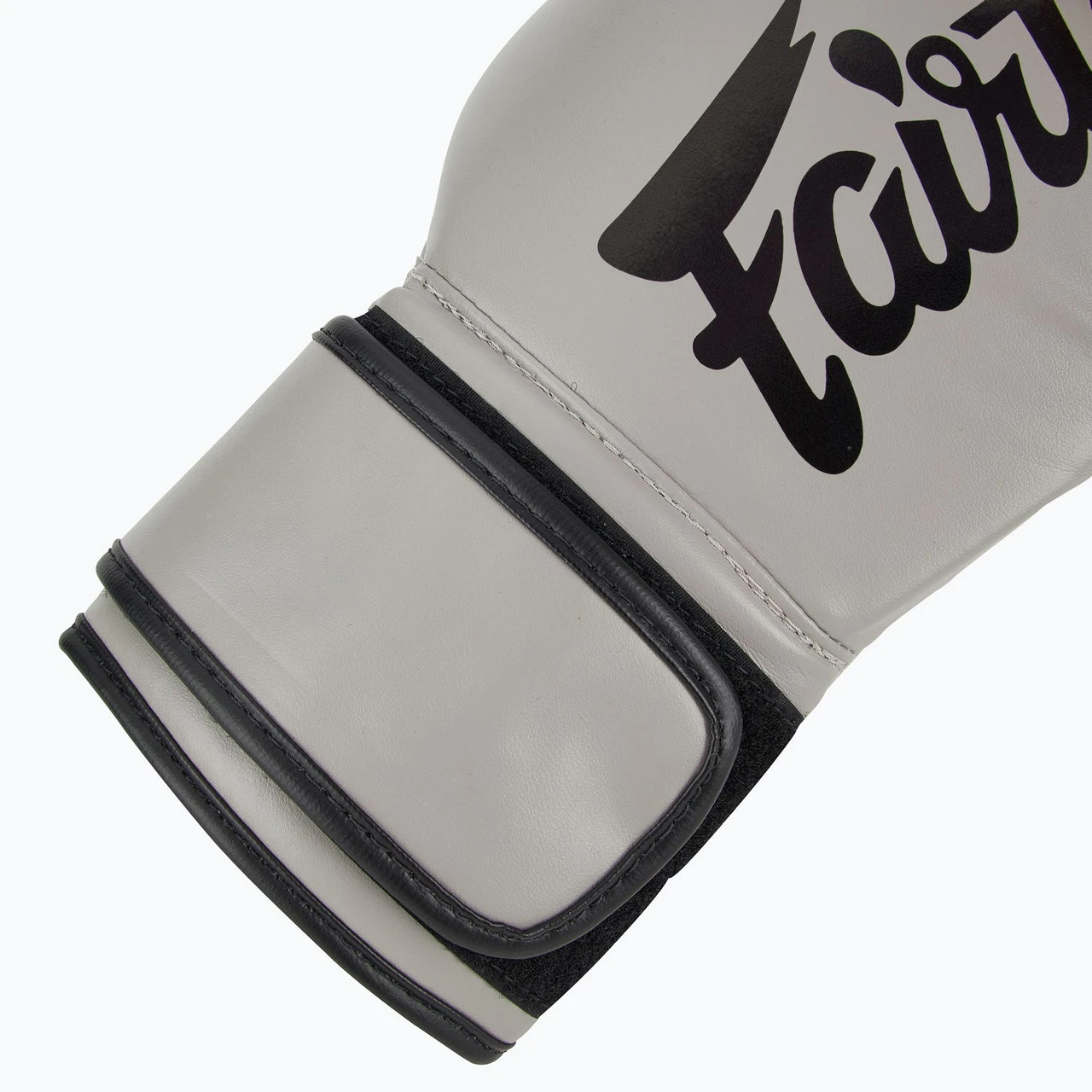 Боксерські рукавиці Fairtex BGV14 Grey 10 унцій (бинти в комплекті) — фото 11