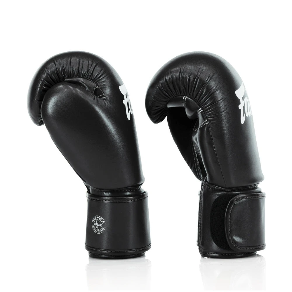 Боксерські рукавиці Fairtex BGV27 Black 14 унцій (бинти в комплекті) — фото 7