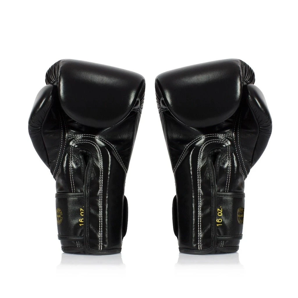 Боксерські рукавиці Fairtex BGVG1 Black 16 унцій (бинти в комплекті) — фото 7