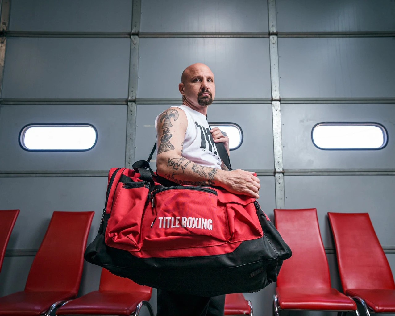 Спортивна сумка TITLE Boxing Deluxe Gear Bag Red (70л.) — фото 5