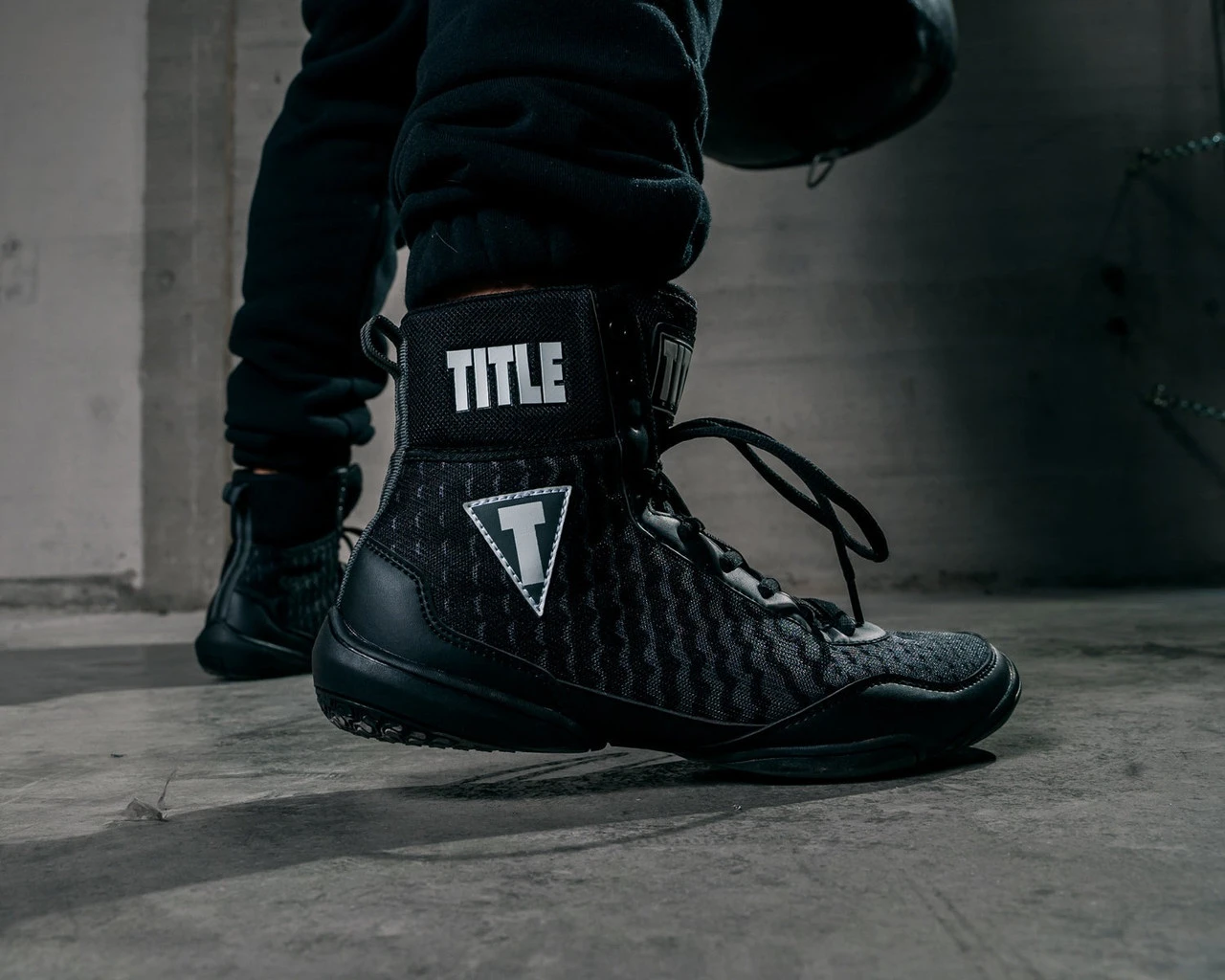 Боксерки (боксерське взуття) TITLE Boxing Predator II Shoes 2.0 Black/Grey 38.5р. — фото 8