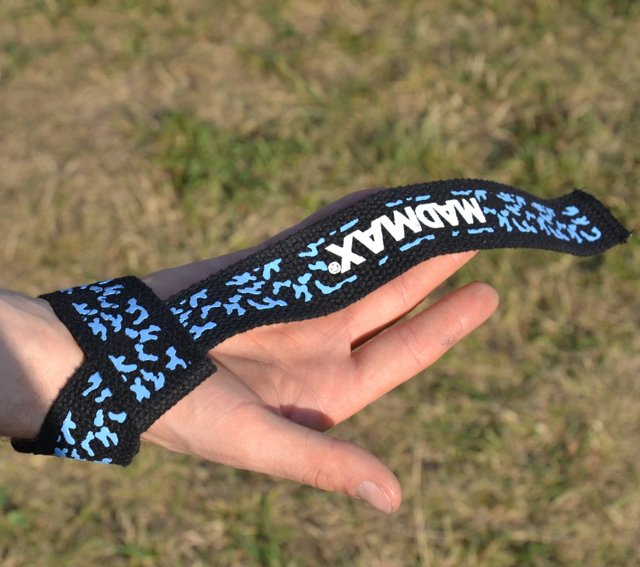 Лямки для тяги MadMax Camo Power Wrist Straps Camo/Light Blue — фото 6