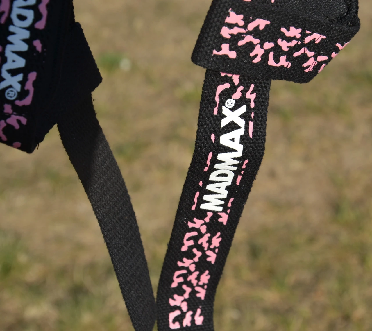 Лямки для тяги MadMax Camo Power Wrist Straps Camo/Pink — фото 11