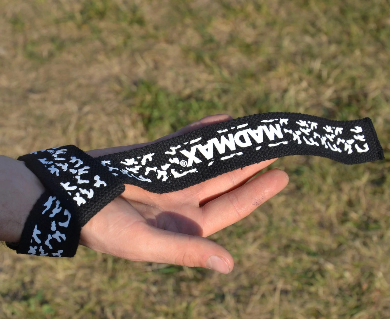 Лямки для тяги MadMax Camo Power Wrist Straps Camo/White — фото 7