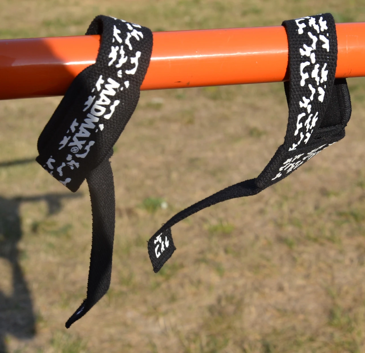 Лямки для тяги MadMax Camo Power Wrist Straps Camo/White — фото 10