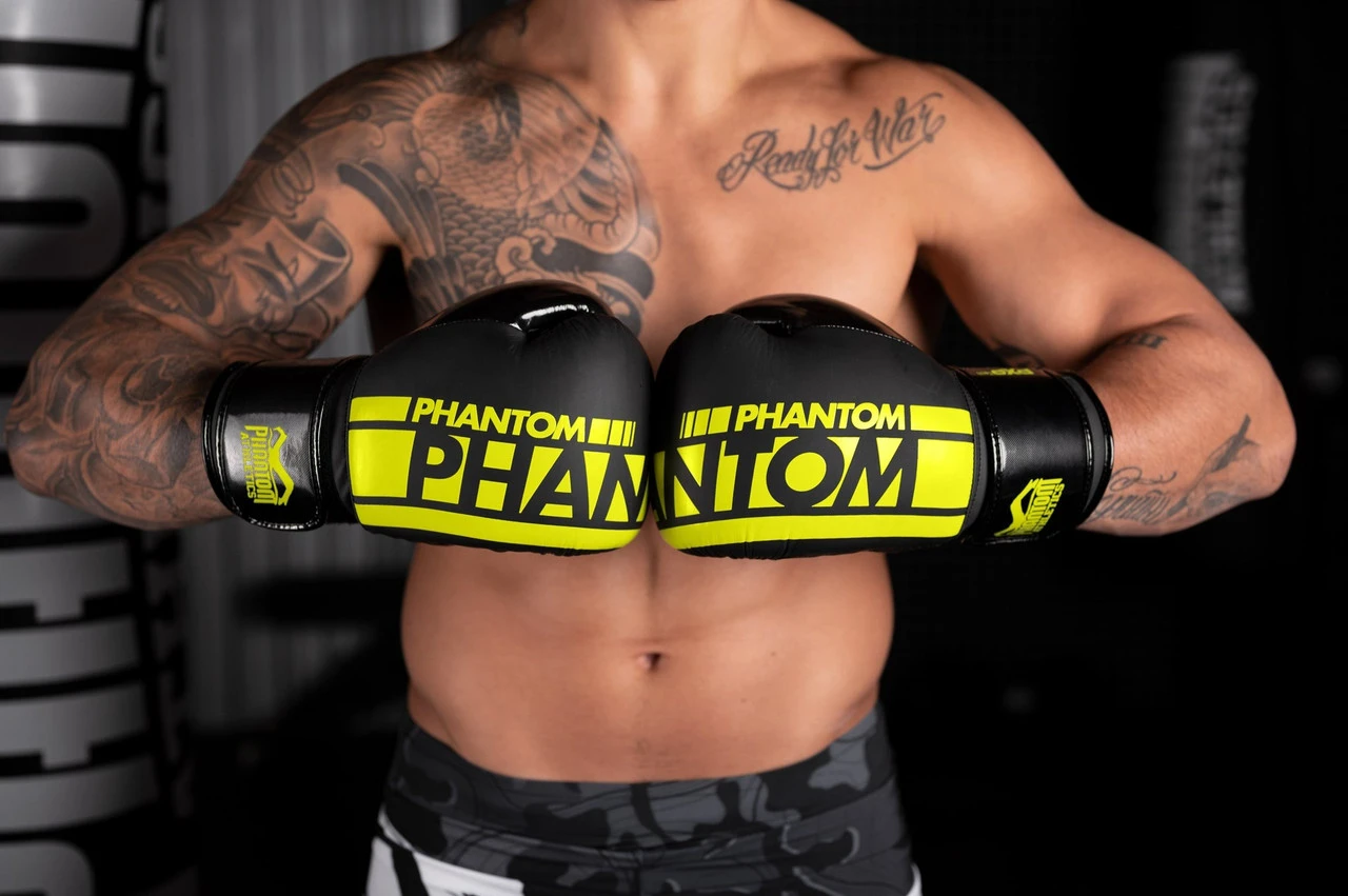 Боксерські рукавиці Phantom APEX Elastic Neon Black/Yellow 14 унцій (Бинти 4м. в подарунок) — фото 12
