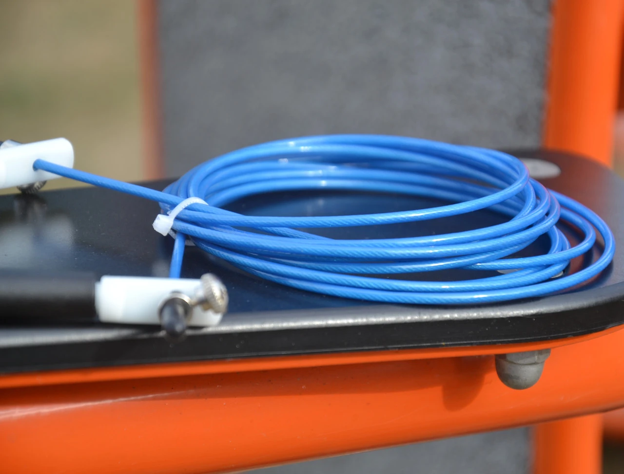 Скакалка швидкісна PowerPlay 4202 Ultra Speed Rope Синя (2,9m.) — фото 11