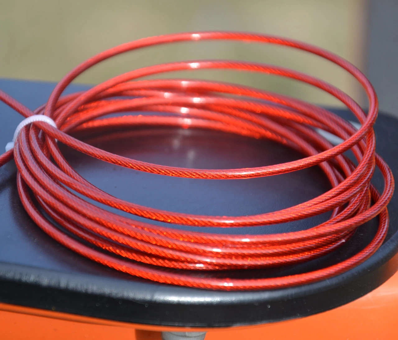 Скакалка швидкісна PowerPlay 4202 Ultra Speed Rope Червона (2,9m.) — фото 10