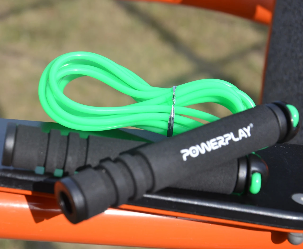 Скакалка PowerPlay 4205 Classic Plus Jump Rope Зелена (2,7m.) — фото 10