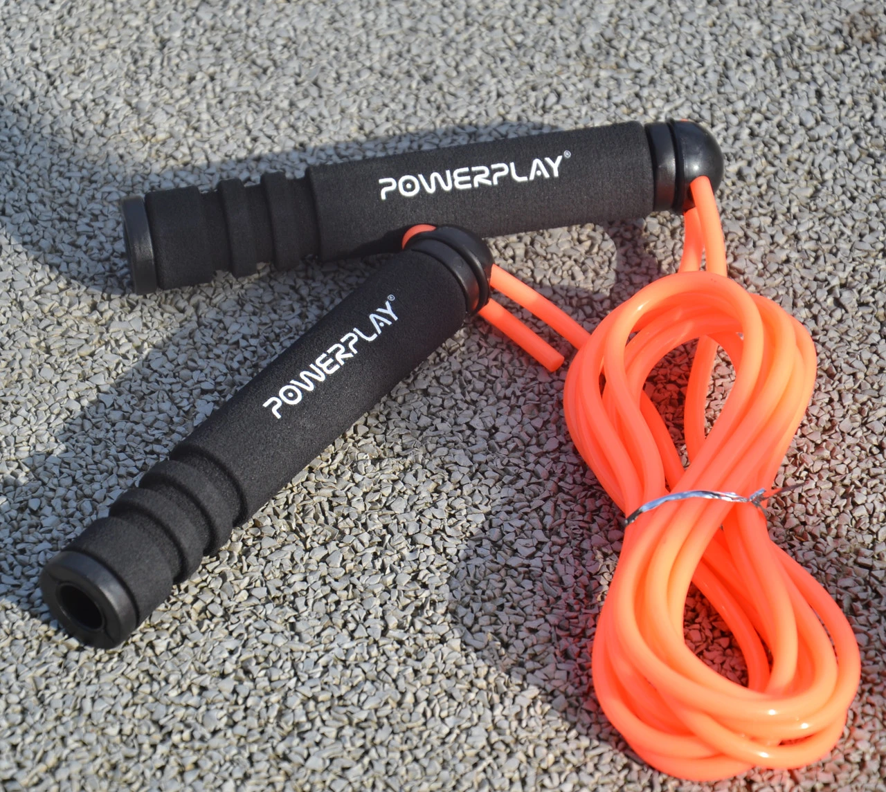 Скакалка PowerPlay 4205 Classic Plus Jump Rope Помаранчева (2,7m.) — фото 9