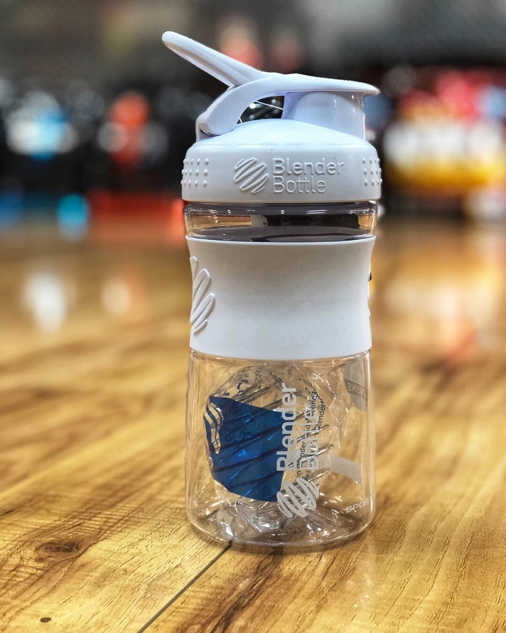 Шейкер спортивний (пляшка) BlenderBottle SportMixer Flip 20oz/590ml White — фото 7