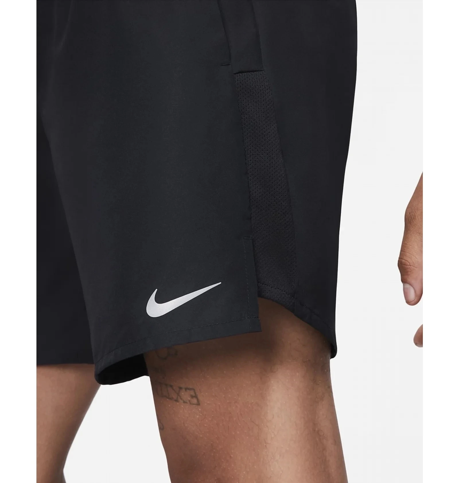 Чоловічі шорти NIKE M NK DF CHALLENGER SHORT 7BF CZ9066-010, S — фото 7