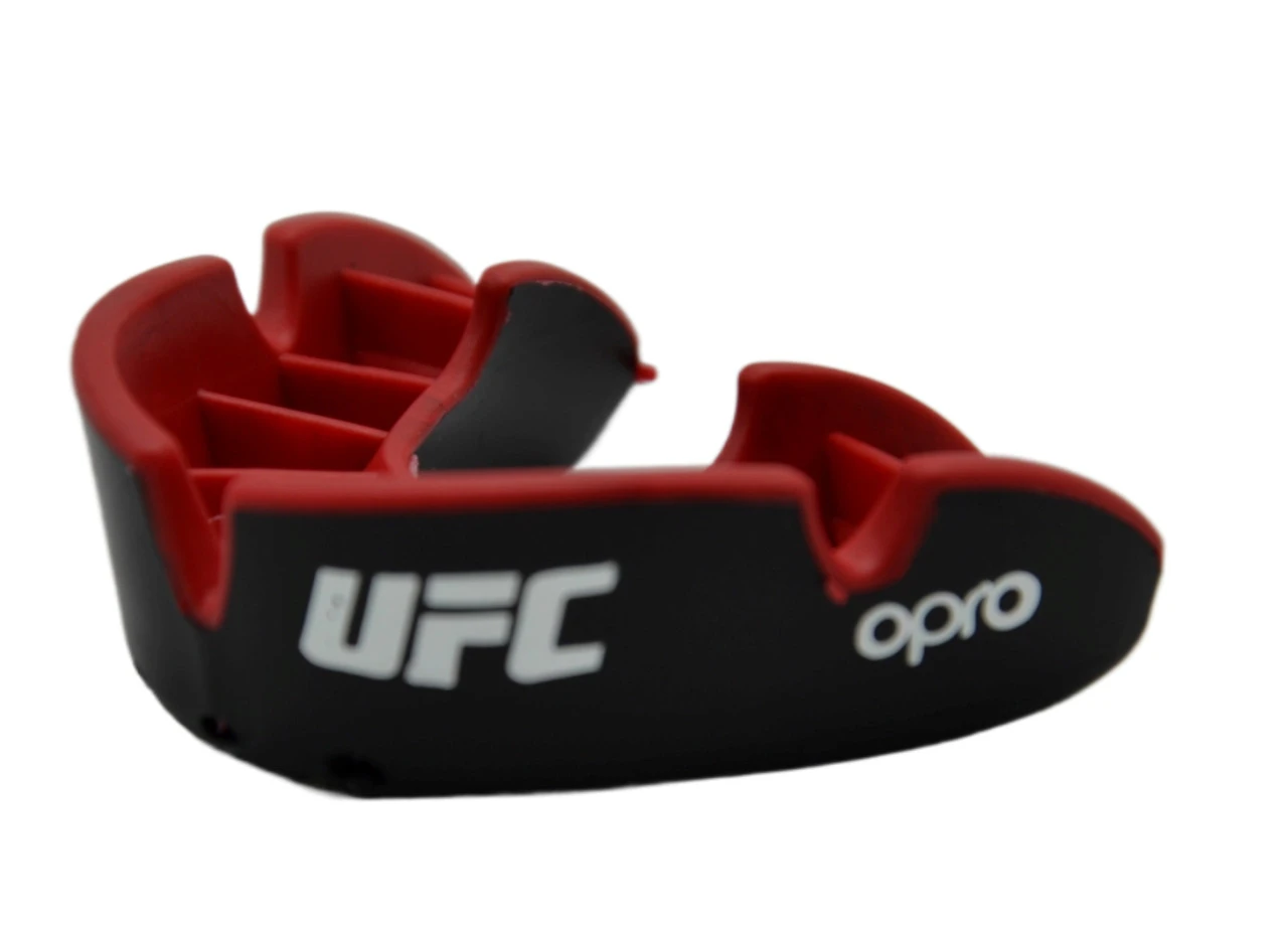Капа OPRO Silver UFC доросла (вік 11+) Black/Red (ufc.102514001) — фото 8
