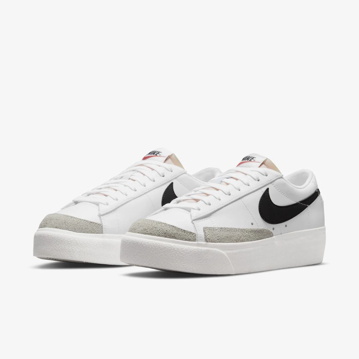 Кросівки унісекс Nike Blazer Low Platform (DJ0292-101) — фото 6