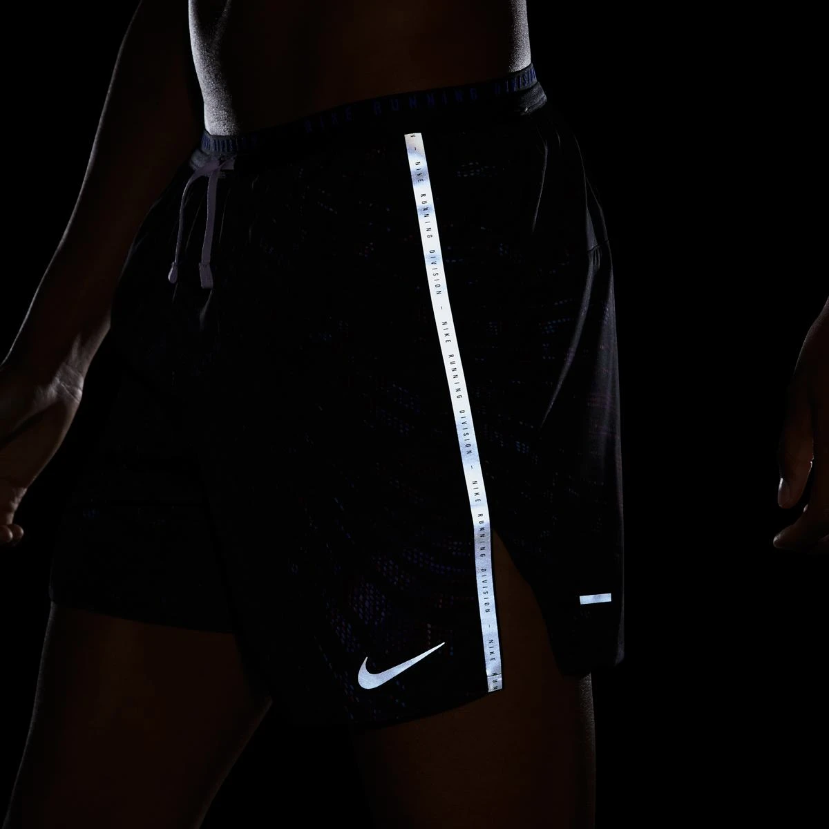 Шорти чоловічі Nike M Nk Df Rn Dvn Stride 5In Bf (DM4767-550) — фото 8