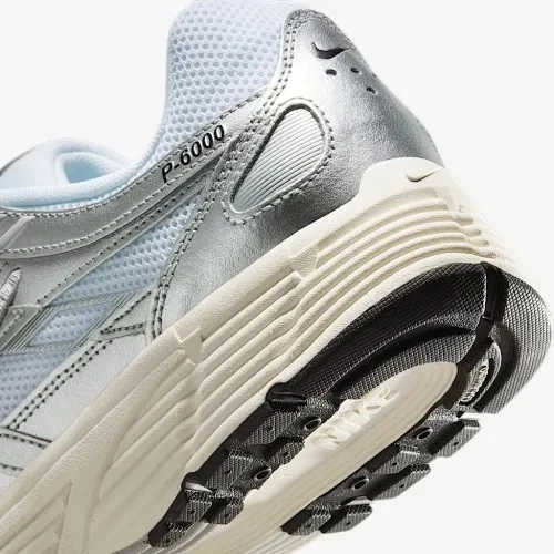 Кросівки чоловічі Nike P-6000 'Metallic Flat Silver' — фото 9
