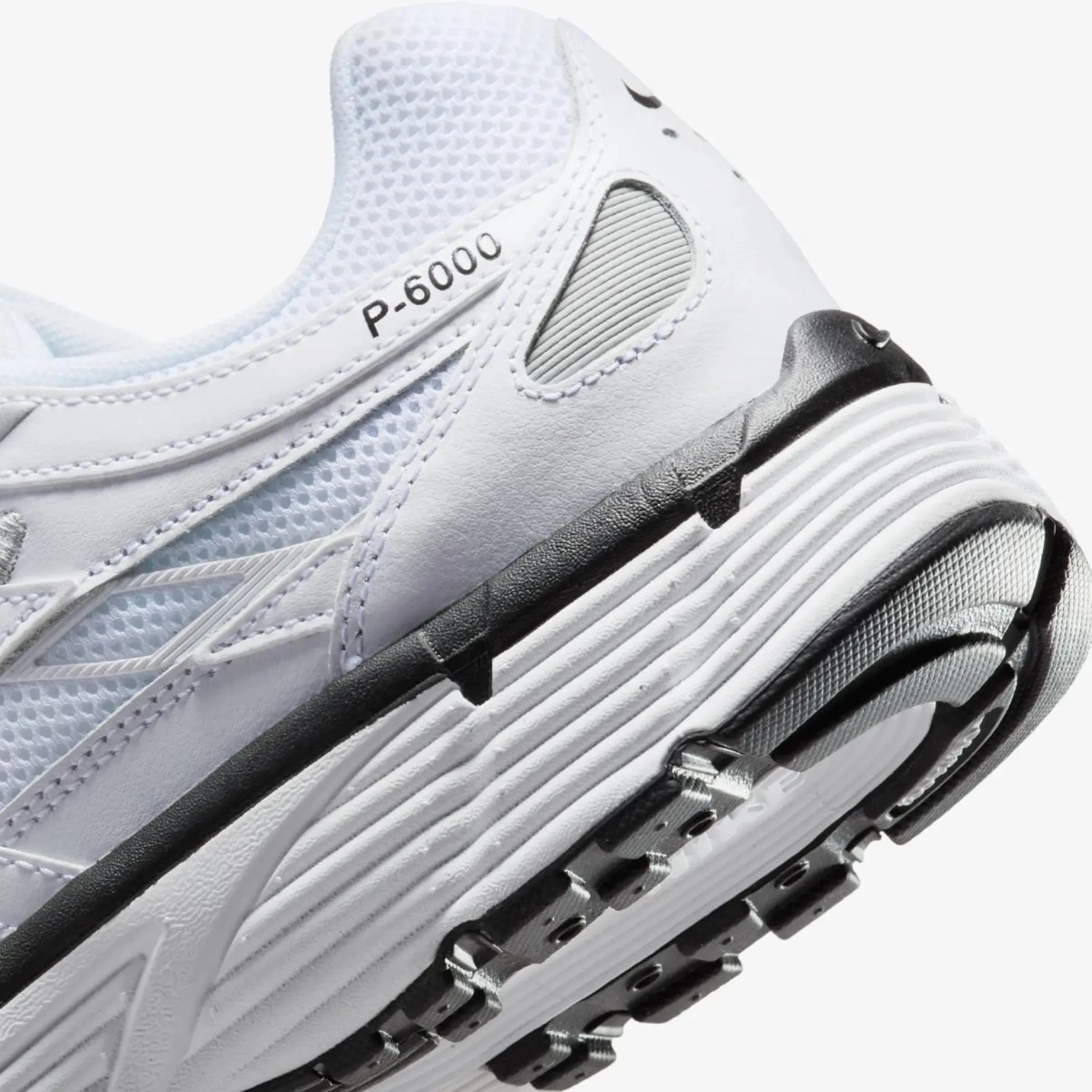 Кросівки чоловічі Nike P-6000 (CD6404-107) — фото 9