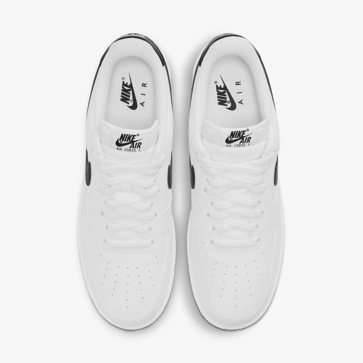 Кросівки чоловічі Nike Air Force 1 07 (CT2302-100) — фото 35