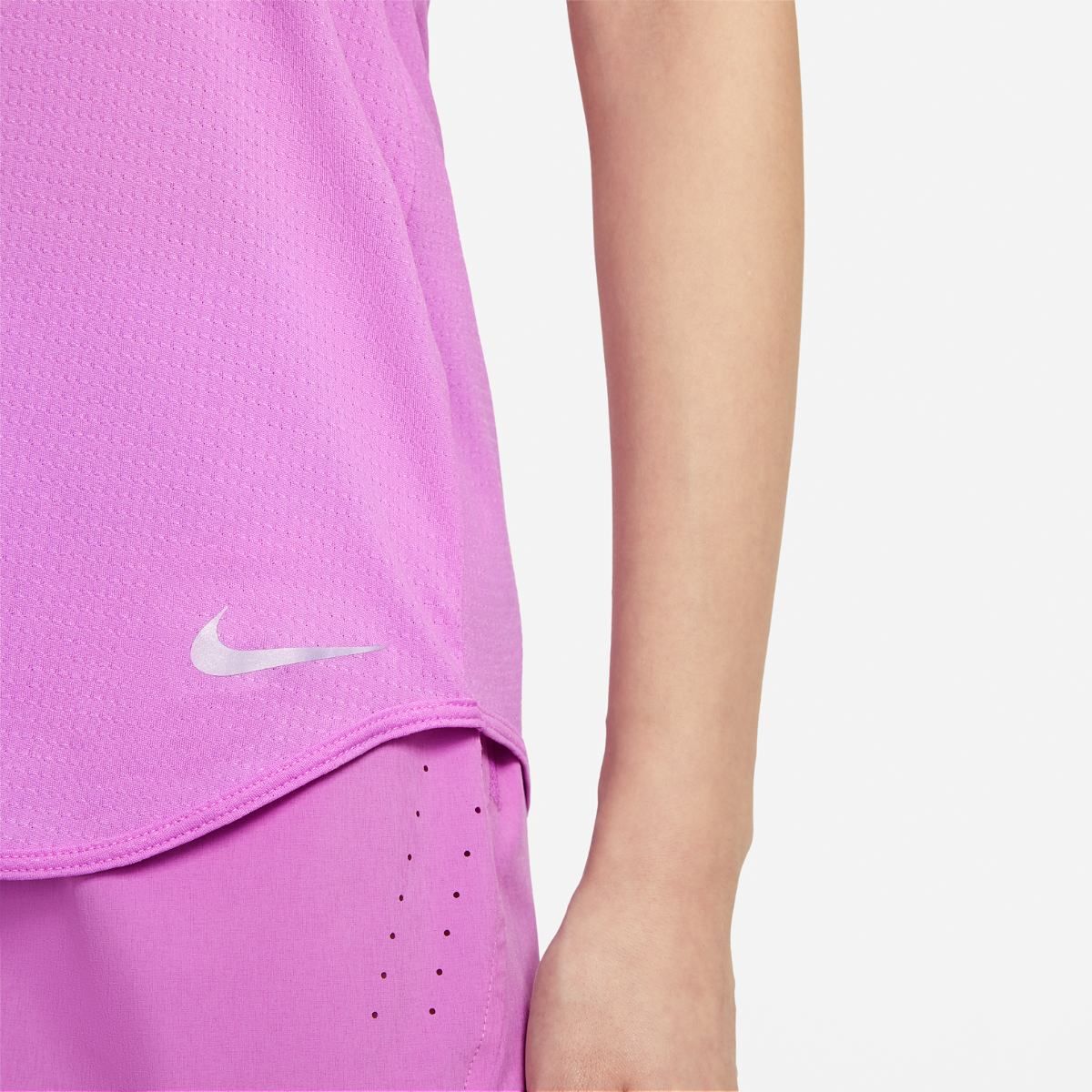 Майка жіноча Nike W Nk Breathe Tank Cool (CZ9608-597) — фото 4