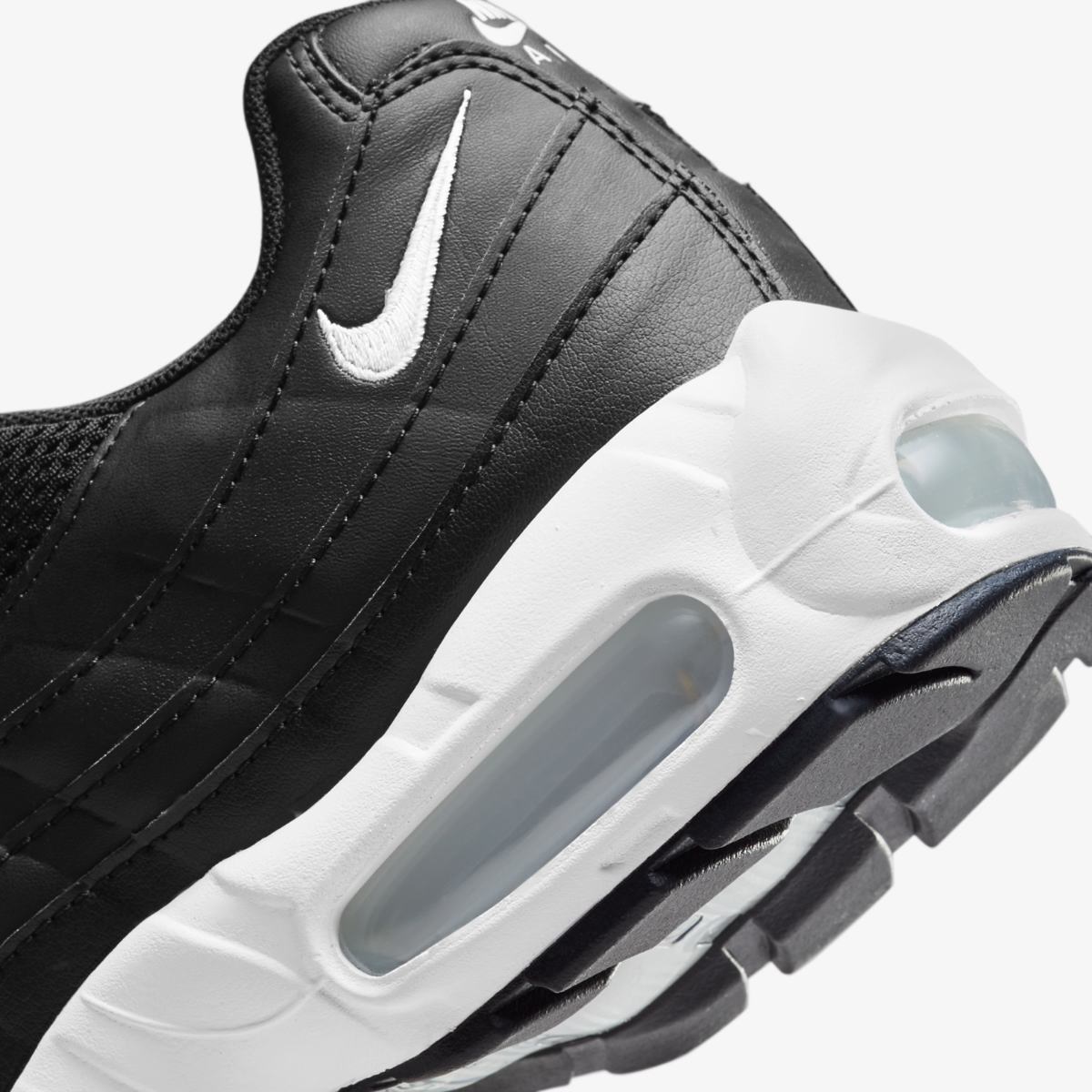 Кросівки чоловічі Nike Air Max 95 (DH8015-001) — фото 65
