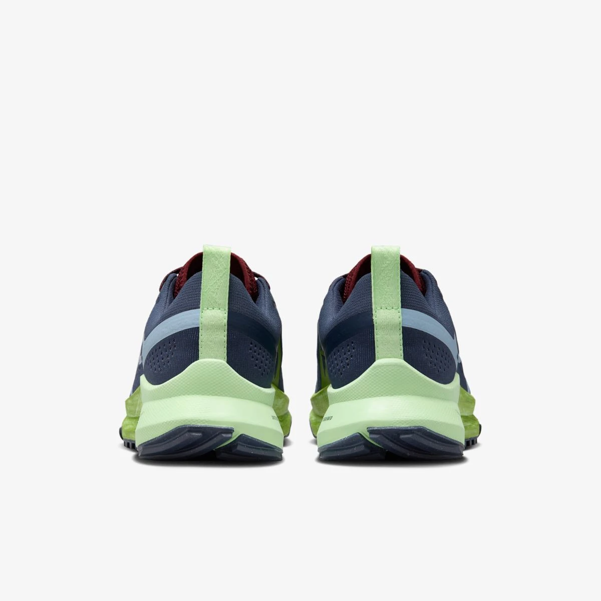 Трейлові кросівки для бігу жіночі Nike React Pegasus Trail 4 'Thunder (DJ6159-403) — фото 47