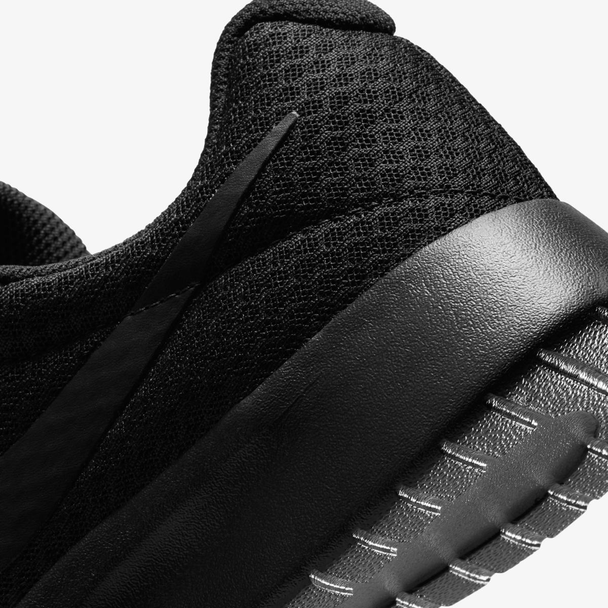 Кросівки чоловічі Nike Tanjun (DJ6257-002) — фото 30