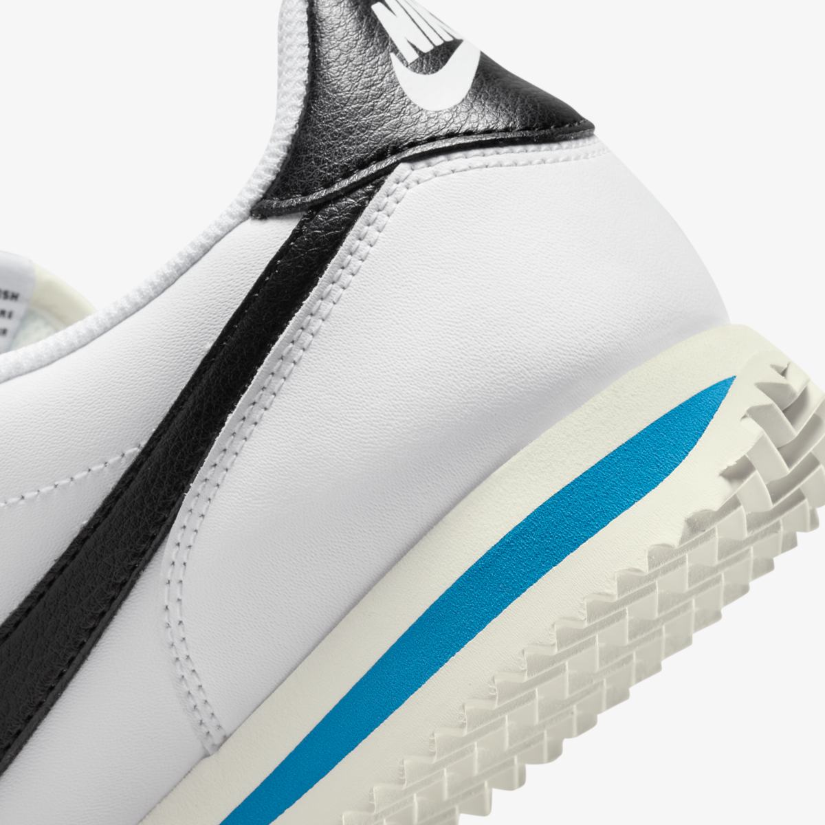 Кросівки жіночі Nike W React Ace Tour (DN1791-100) — фото 9