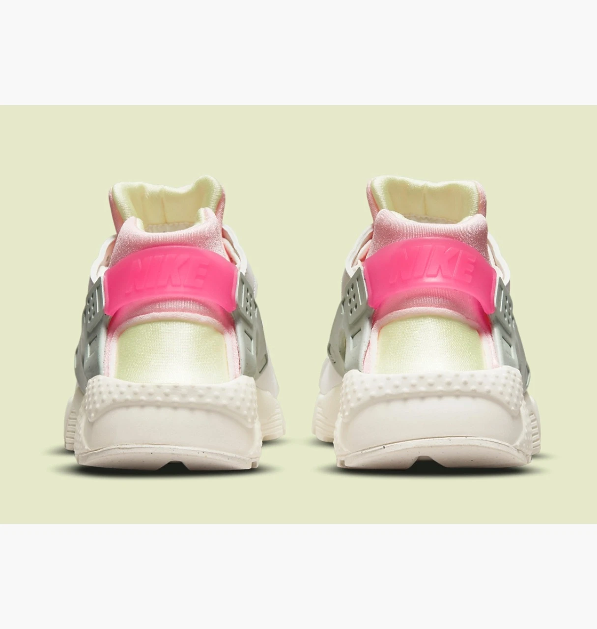 Кросівки жіночі Nike Huarache Run (DR0163-100) — фото 5