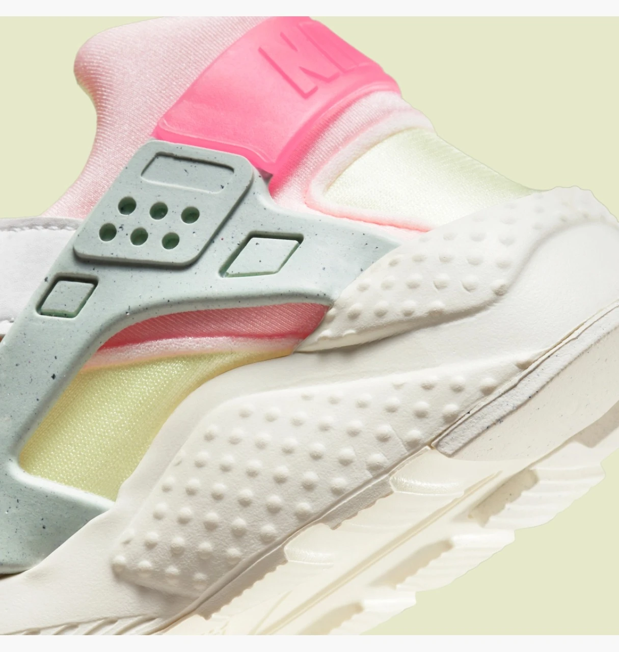 Кросівки жіночі Nike Huarache Run (DR0163-100) — фото 8