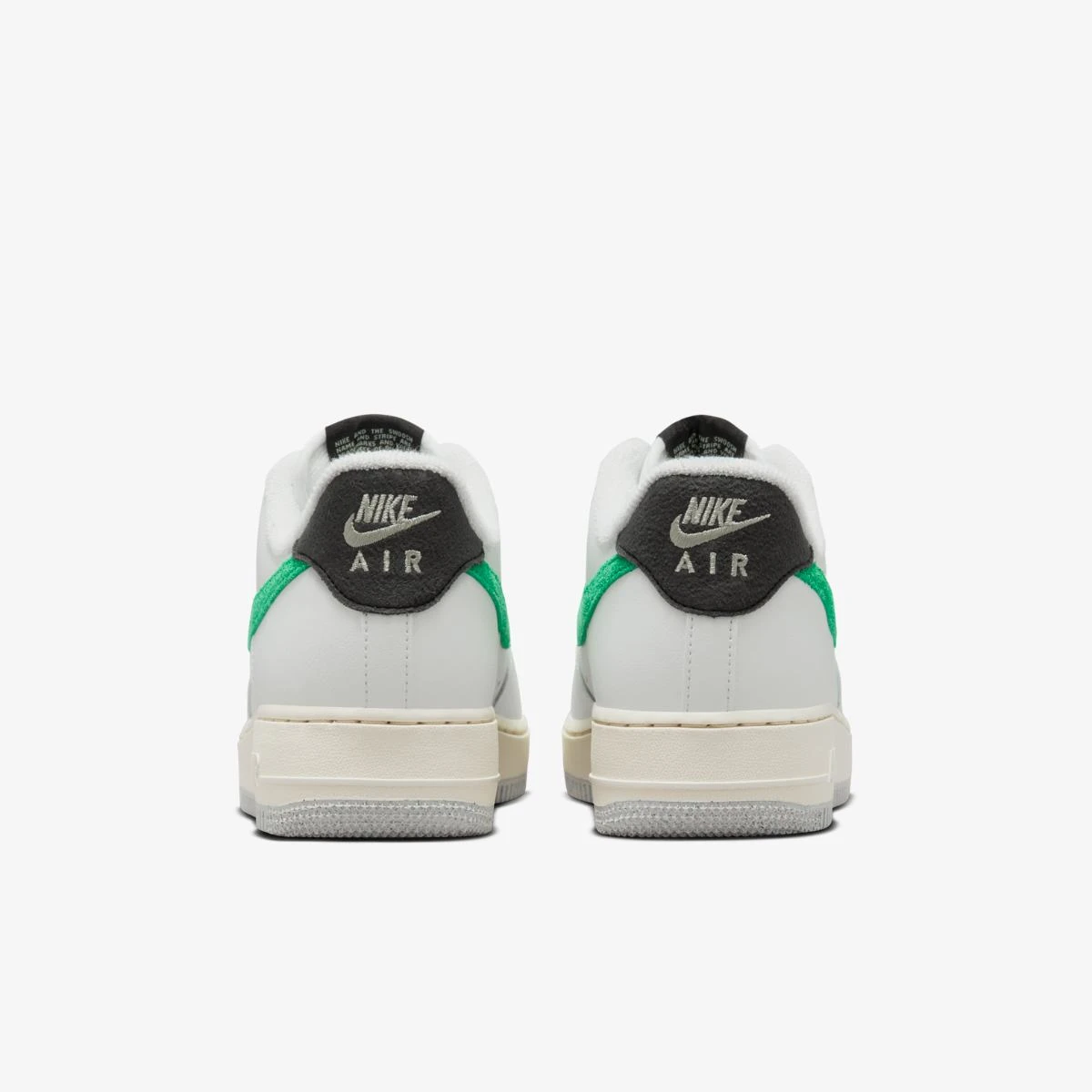 Кросівки чоловічі Nike Air Force 1 07 (DR8593-100) — фото 15
