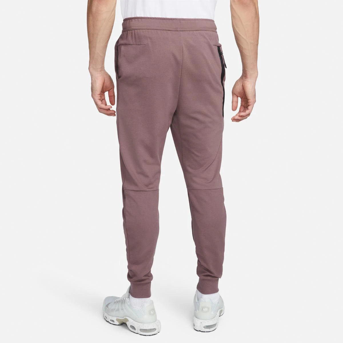 Брюки чоловічі Nike Sportswear Tech Fleece Lightweight Slim-Fit Jogger Tracksuit Bottoms (DX0826-291) — фото 3