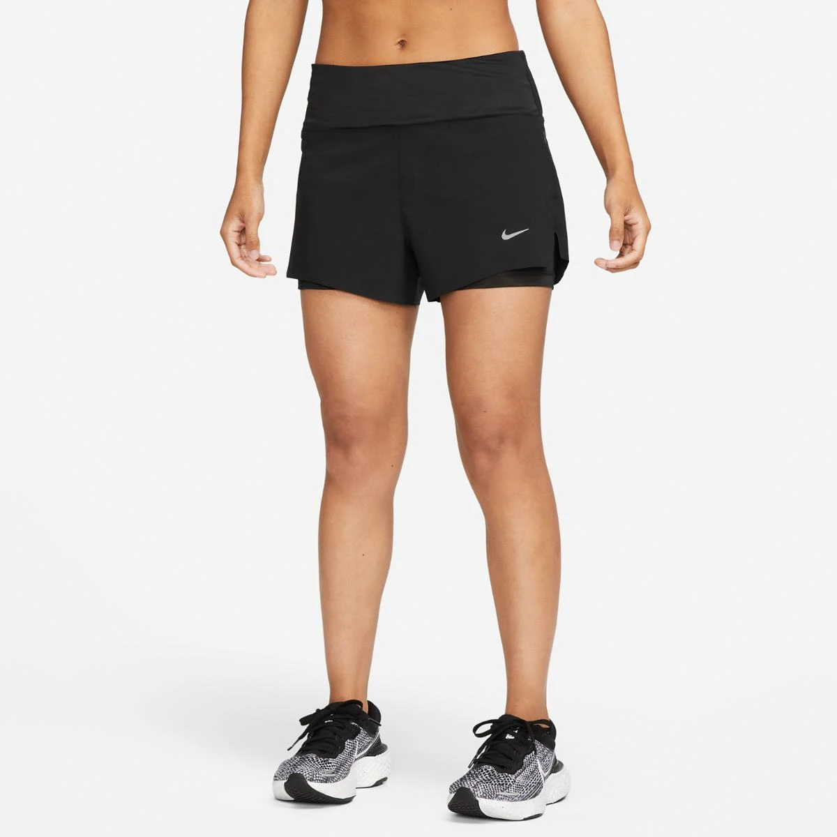 Шорти жіночі Nike Dri-Fit Swift Womens Mid-Rise (DX1029-010) — фото 1