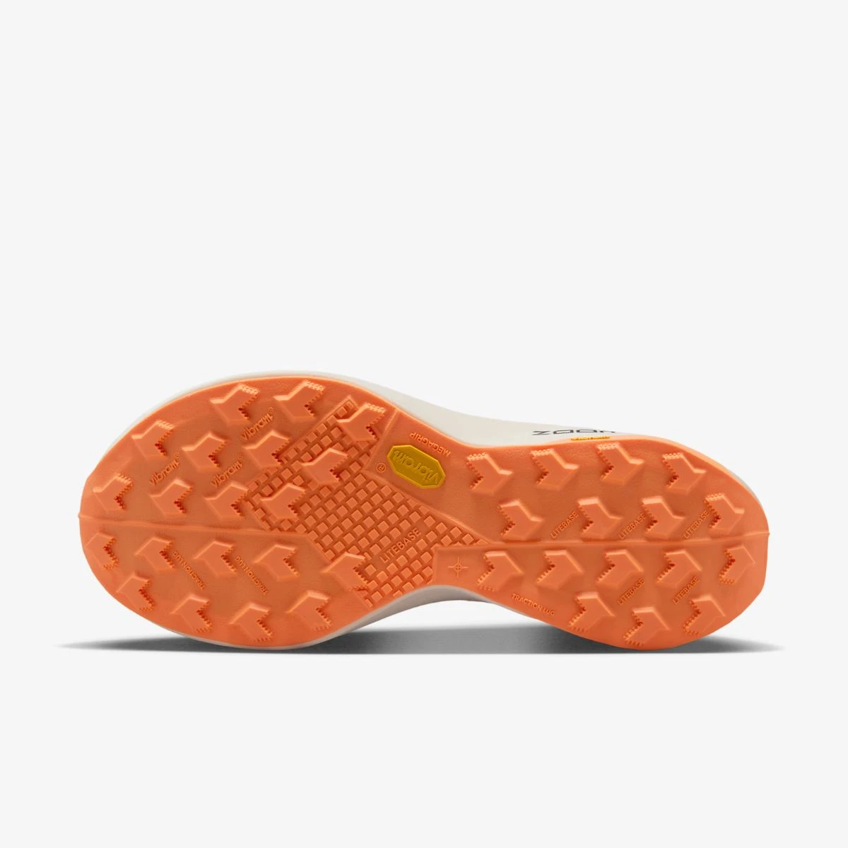 Кросівки чоловічі Nike Ultrafly (DX1978-100) — фото 5