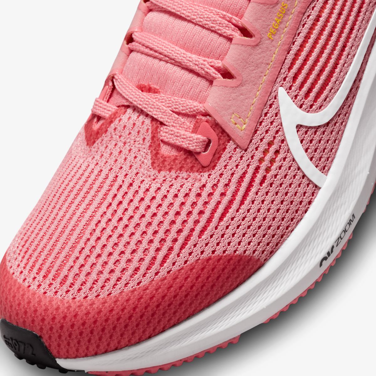 Кросівки для бігу жіночі Nike Air Zoom Pegasus 40 (DX2498-600) — фото 8