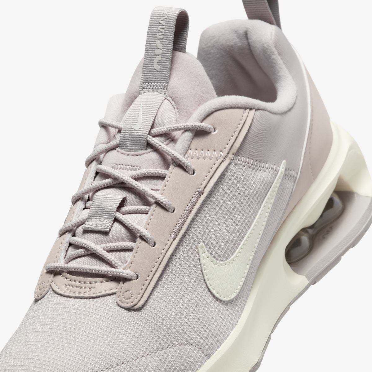 Кросівки жіночі Nike W Air Max Intrlk Lite (DX3705-003) — фото 3
