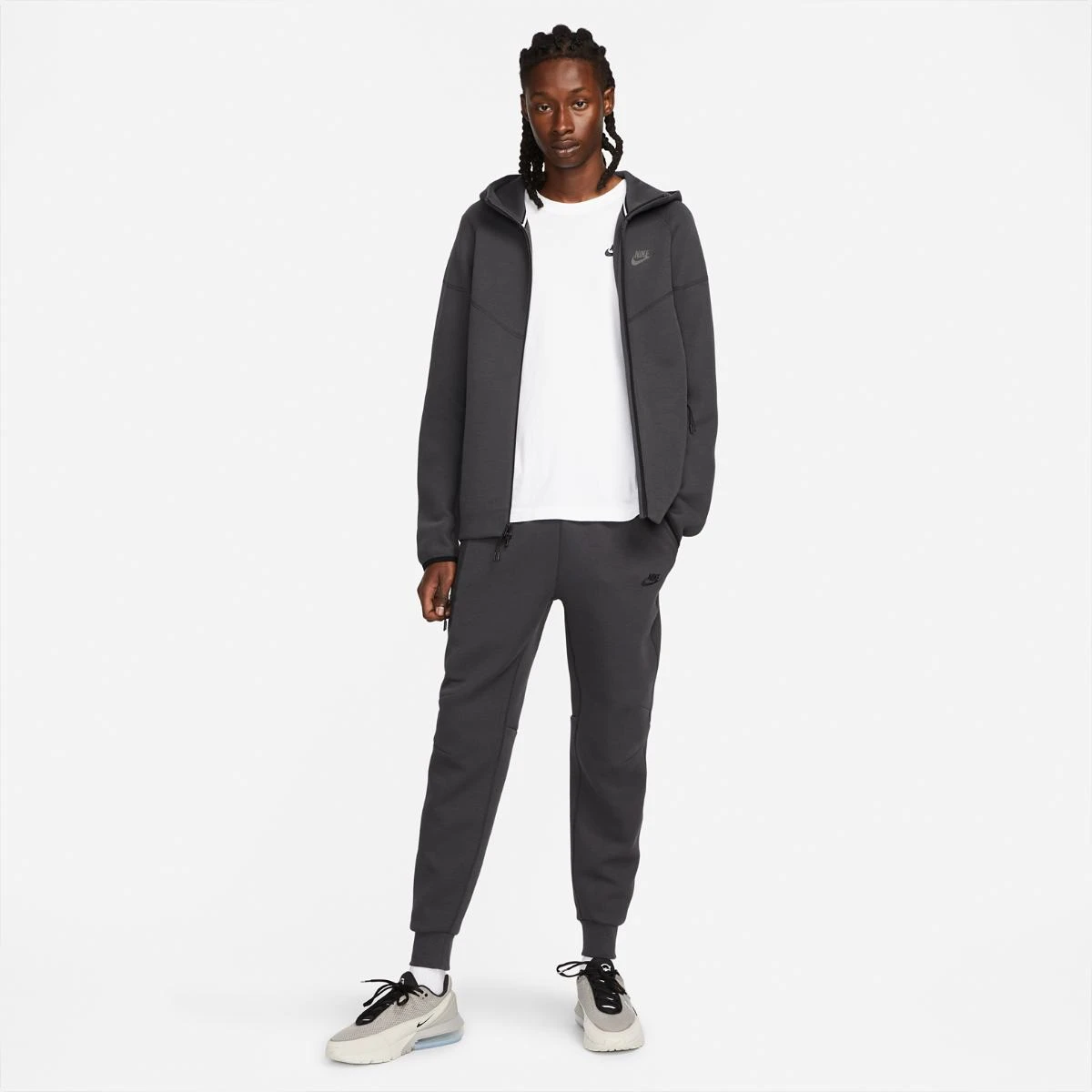 Брюки чоловічі Nike Tech Fleece (FB8002-060) — фото 18