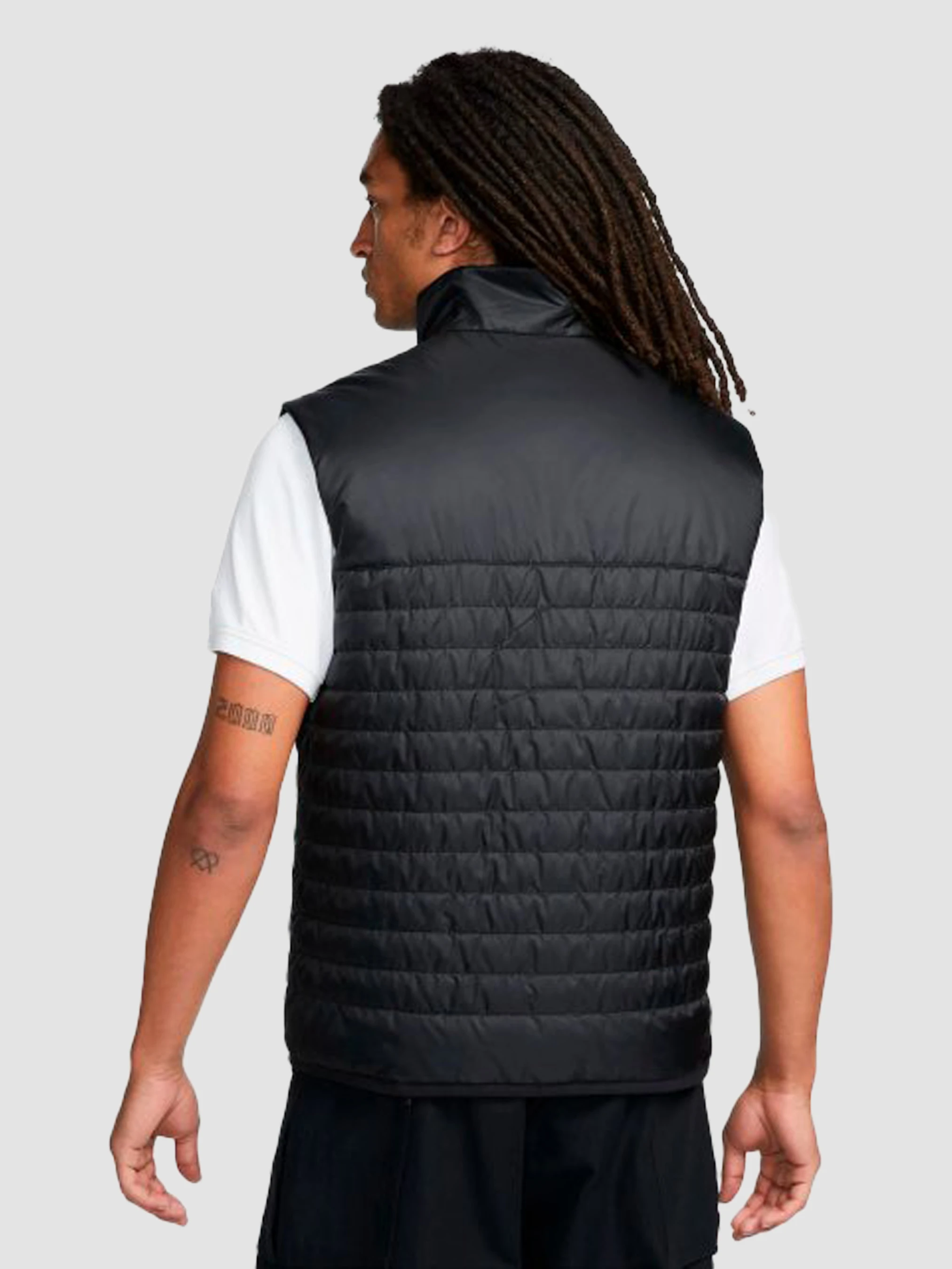 Жилетка чоловіча Nike M Nk Tf Wr Midweight Vest (FB8201-011) — фото 3