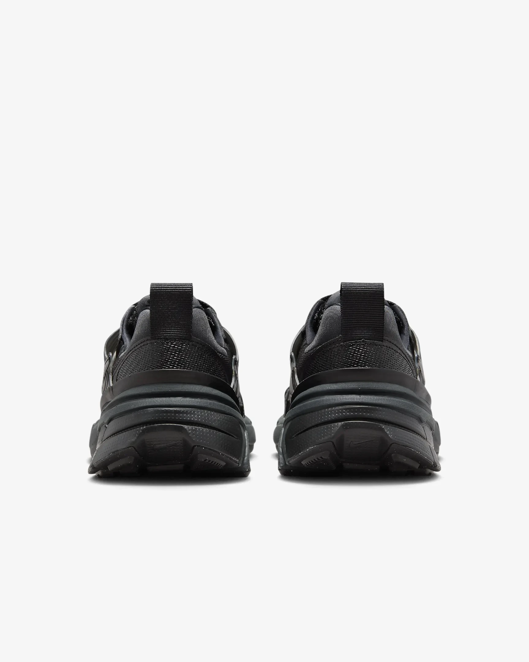 Кросівки жіночі Nike Wmns V2K Run 'Black Anthracite' — фото 23