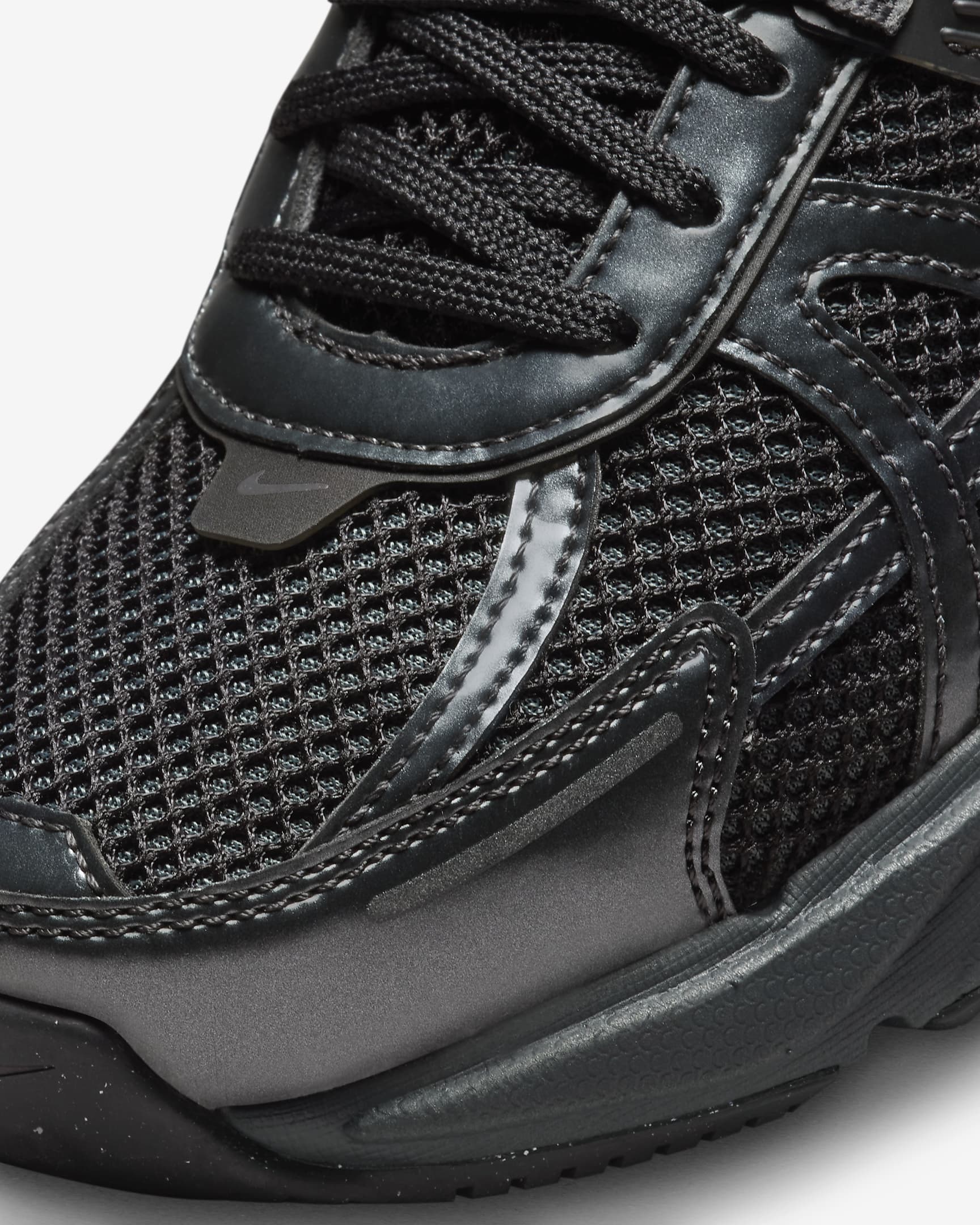 Кросівки жіночі Nike Wmns V2K Run 'Black Anthracite' — фото 24